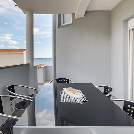Lanatea ***sea View*** Apartment